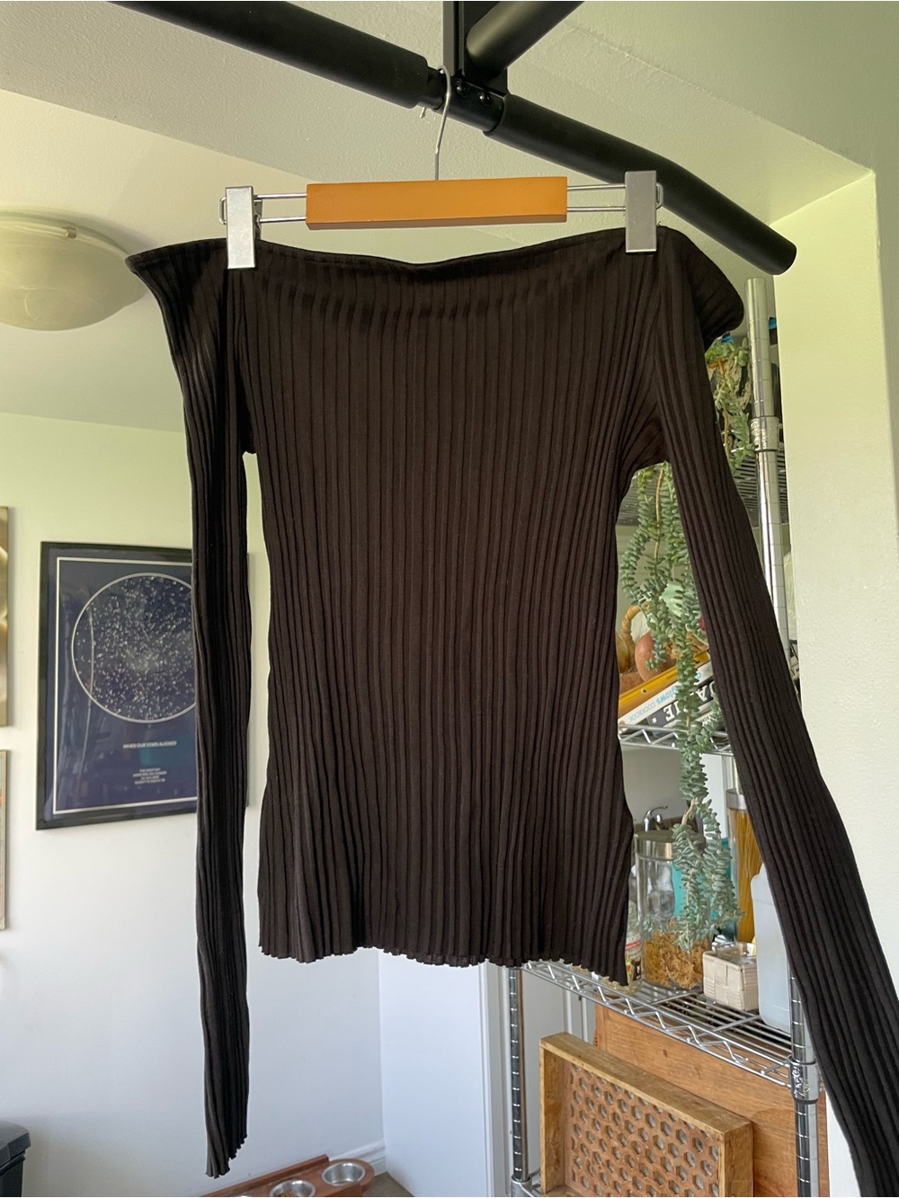 KOTN Black Ribbed Off the Shoulder Top